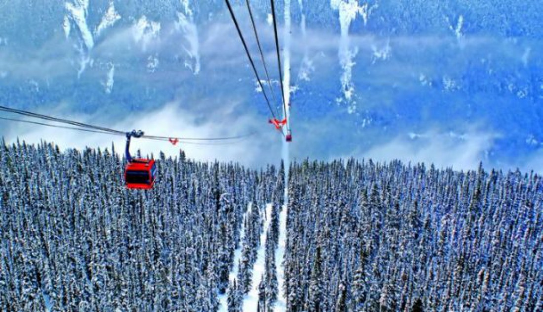 Подъемник Peak 2 Peak в Канаде