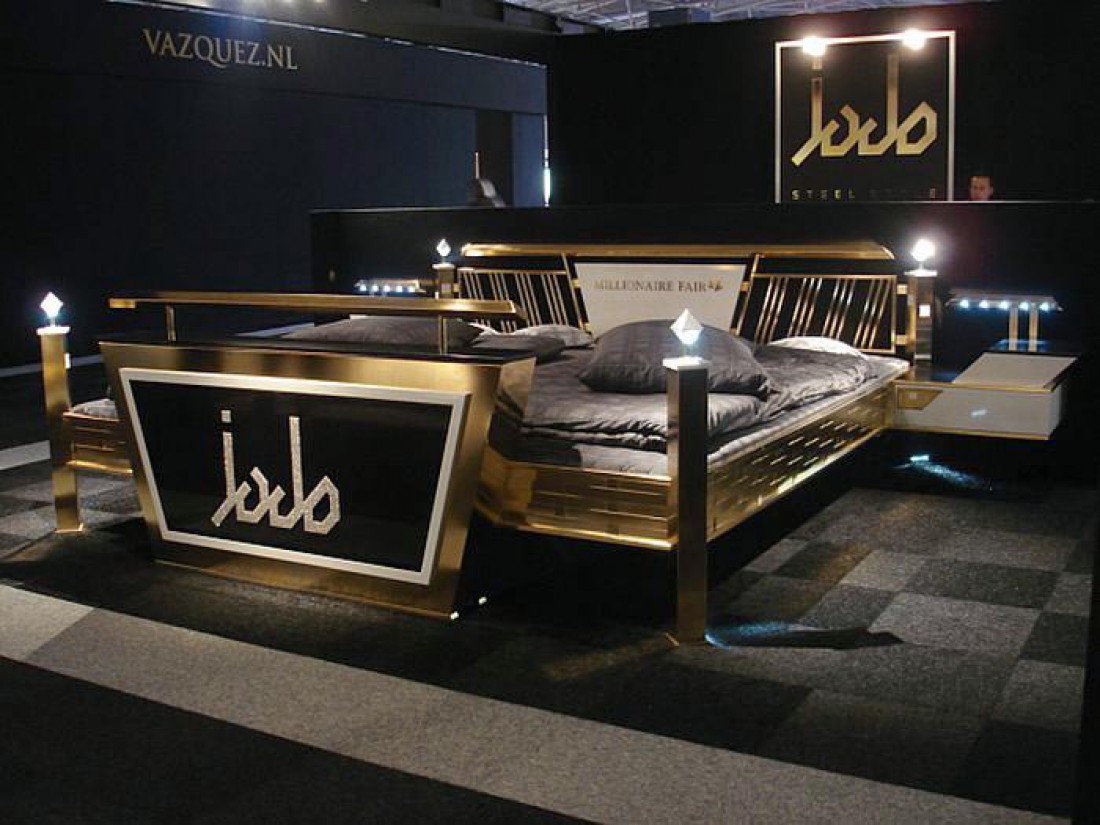 Jado Steel Style Gold. $676,5 тысяч