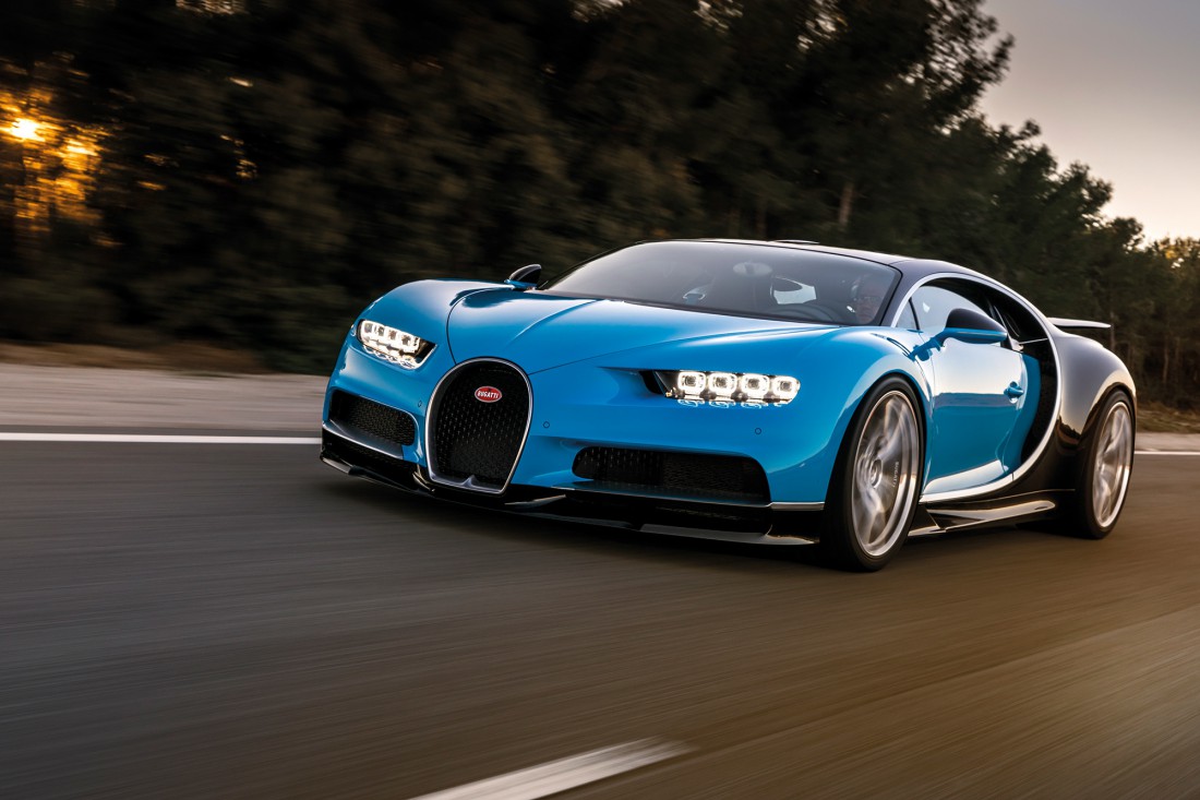 Bugatti Chiron — легендарный гиперкар, один из самых шустрых в мире