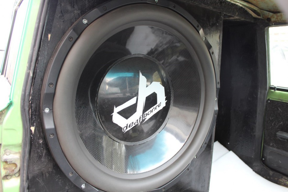 Deaf Bonce 32