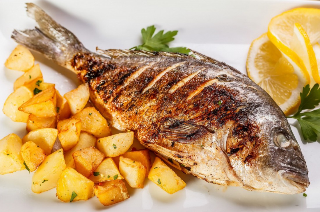 Хочешь быстро похудеть? Ужинай рыбой, а не мясом
