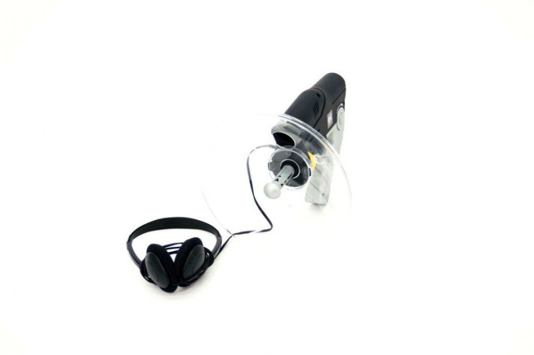 Alex Brand’s Bionic Ear