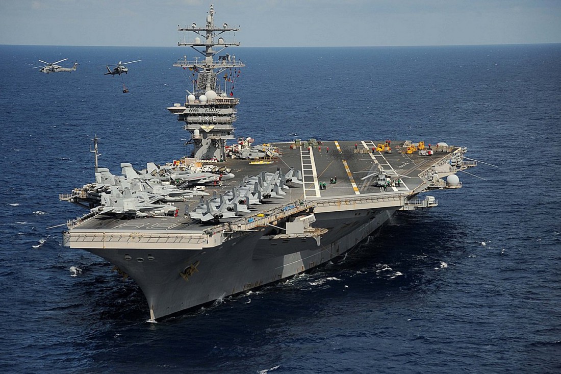 USS Nimitz — дорогой американский авианосец с дорогим обслуживанием