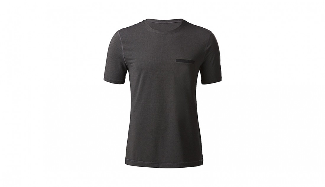 Спортивная футболка Lululemon — $68