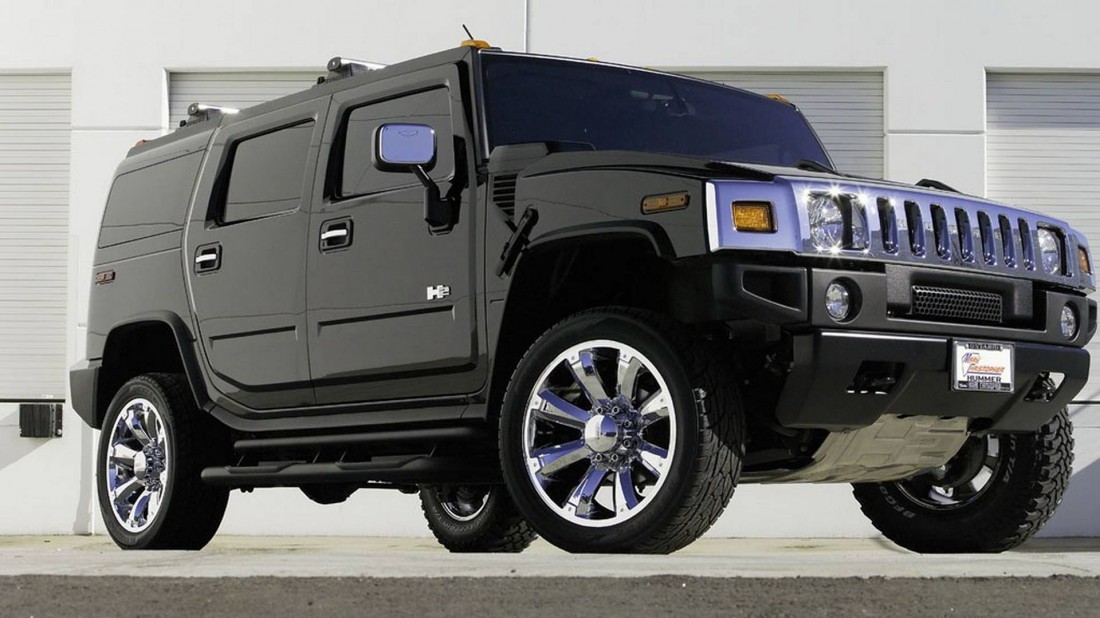 Hummer 2. Символ мощи и непоколебимости. Женщинам нравится