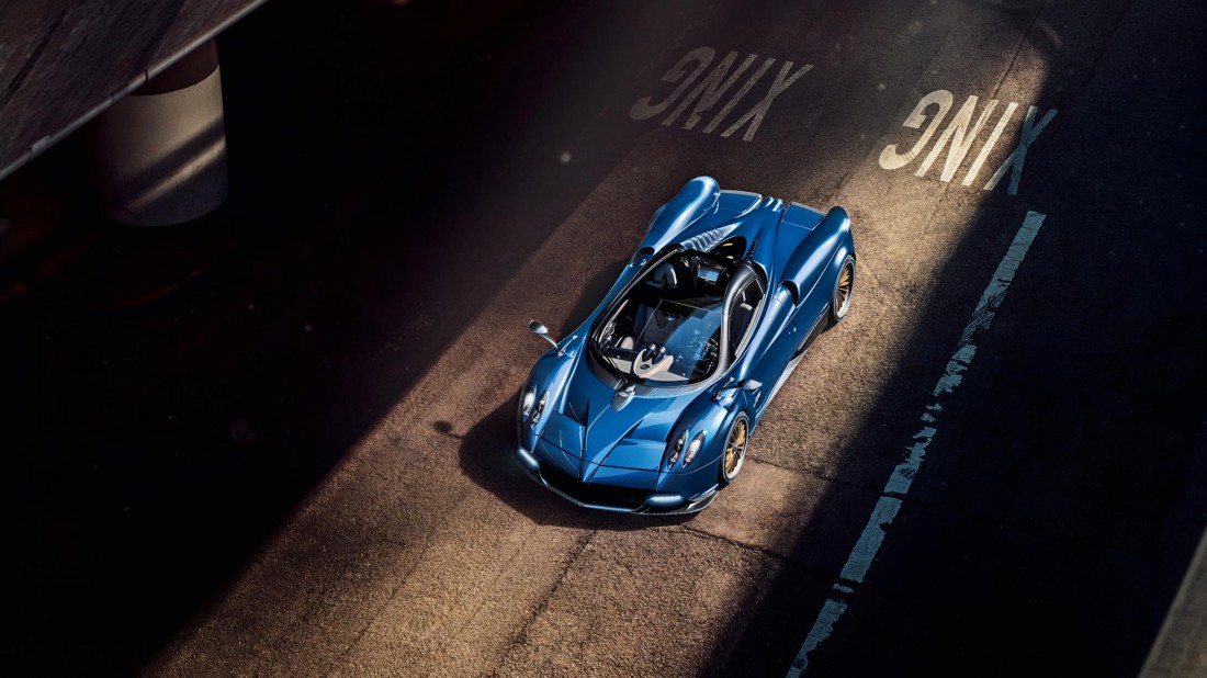 Pagani Huayra будет доступен в двух вариантах: с жесткой и откидной крышей