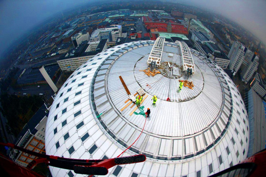 SkyView — дорога на Ericsson Globe, самое высокое в мире сферическое здание