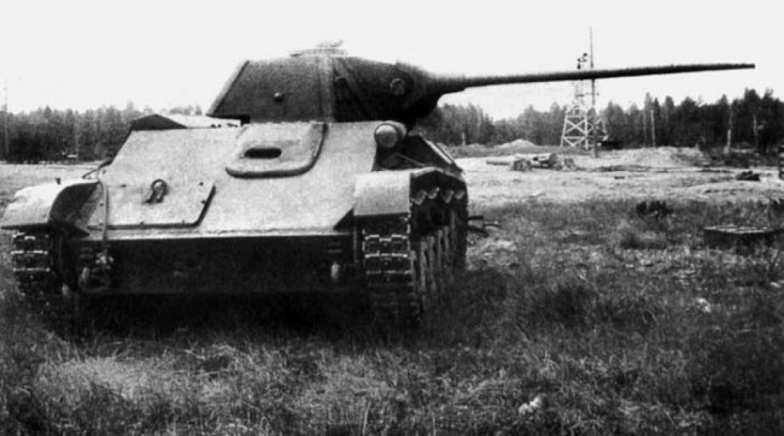 Т-70. Выпущено несчастных 8231 штук (на фоне с 84 тысячами 070 единиц Т-34)