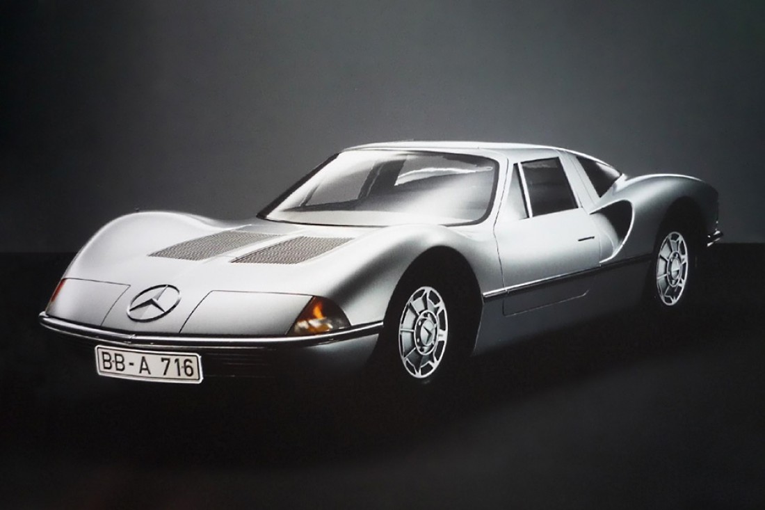 Не серийный Mercedes C-111, созданный для обкатки новых технологий
