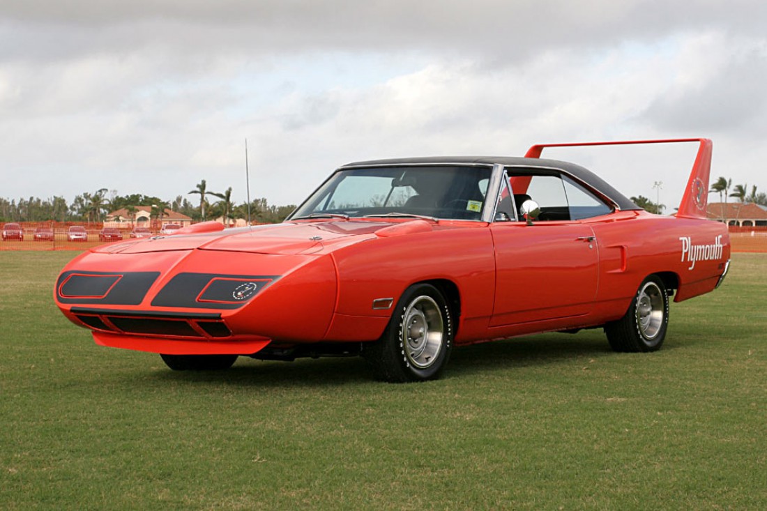 Plymouth Roadrunner Superbird. Построено всего 1920 штук