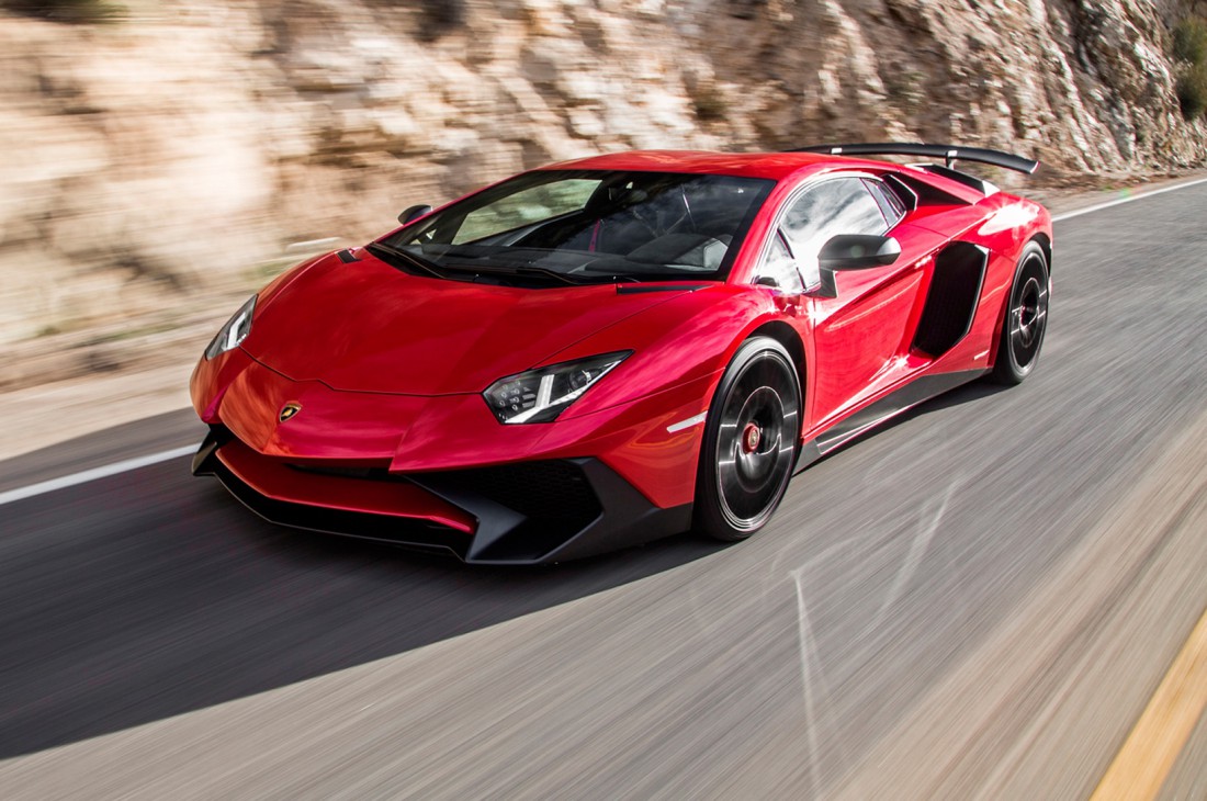 Бронированный Aventador с пробитыми колесами сможет катить еще 50 км