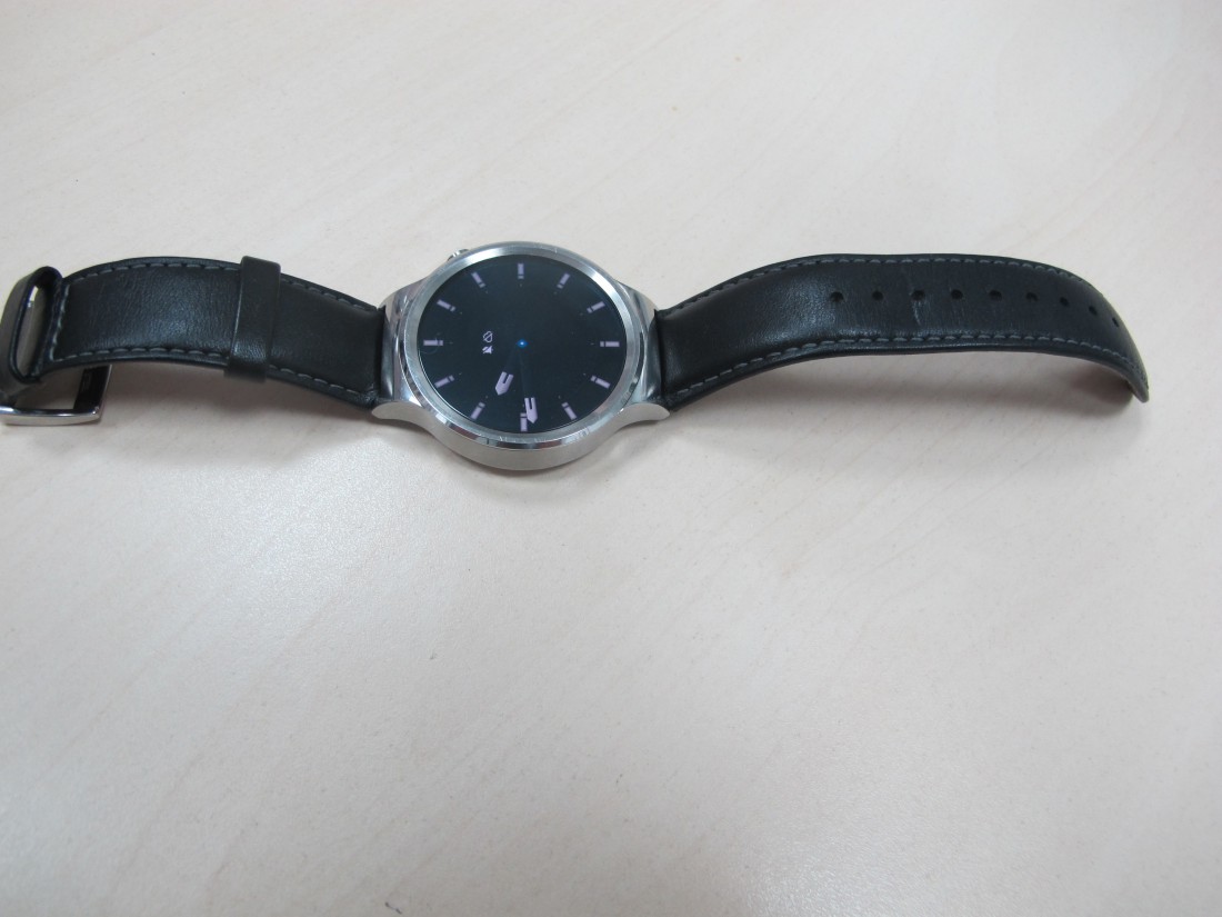 Умные часы Huawei Watch на Android Wear