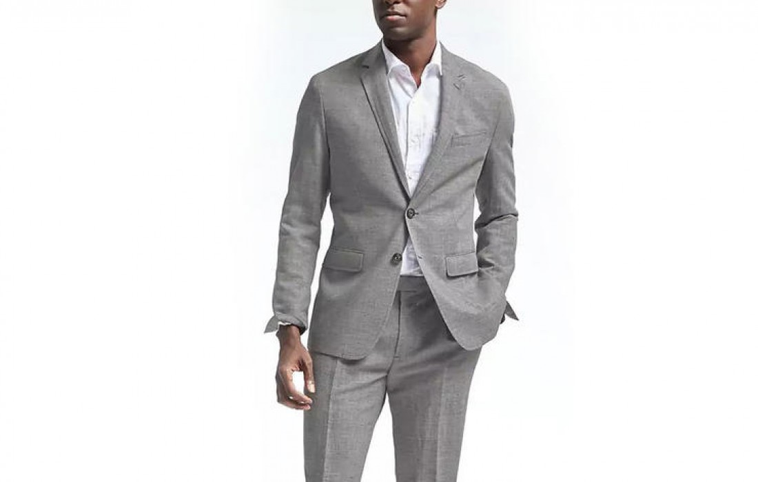 Костюм Banana Republic — $398