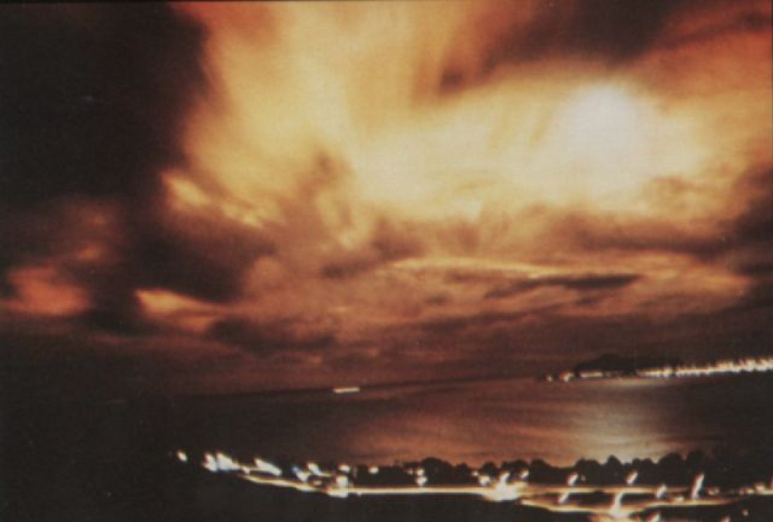 Фото одной из взорванных бомб (в рамках проекта Starfish Prime)