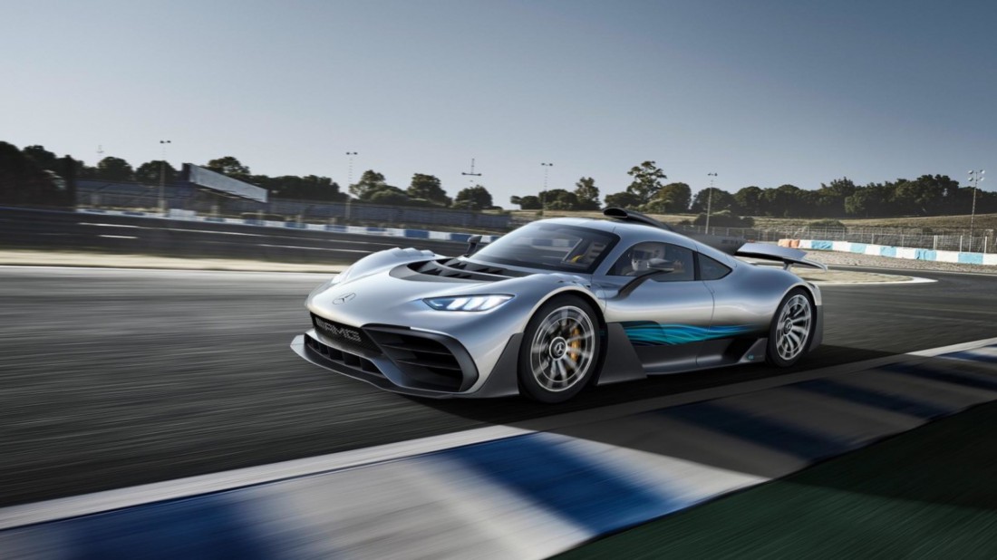 Карбоновый Mercedes-AMG Project One