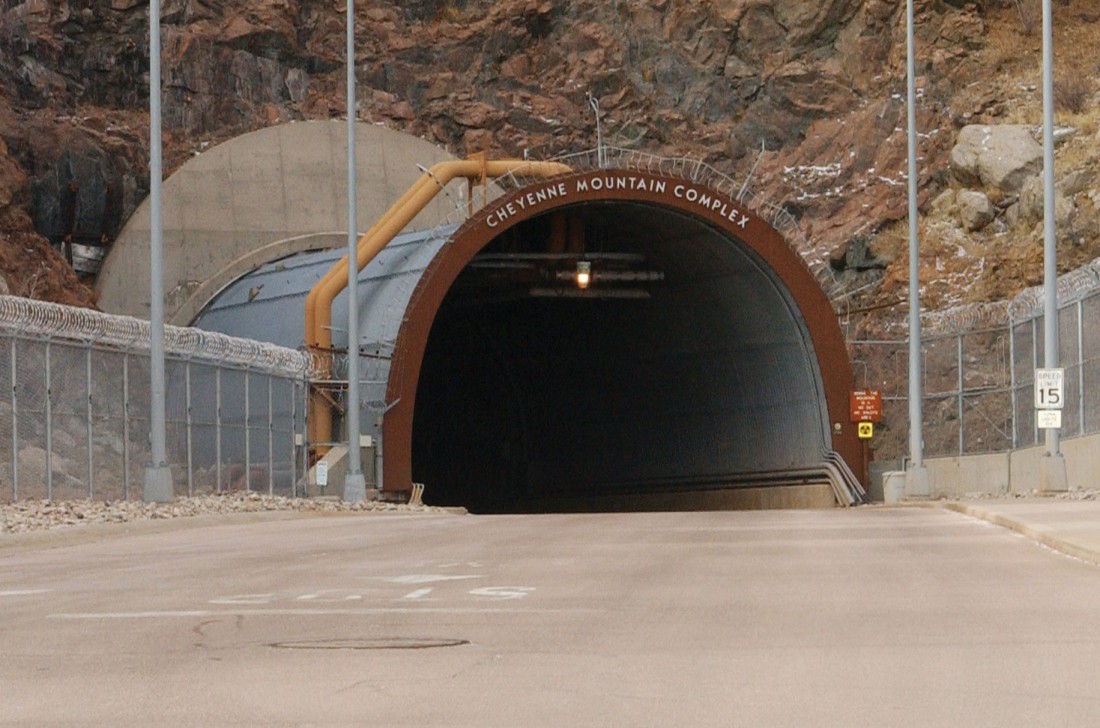 Cheyenne Mountain Complex. Военная база, спрятанная на глубине 300 метров