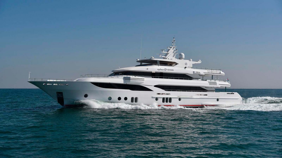 Армированный корпус Majesty 155 Sehamia сделан из композита