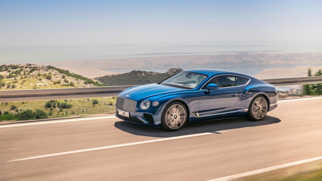 В систему Bentley Continental зашиты 2 пакета вождения: City и Touring