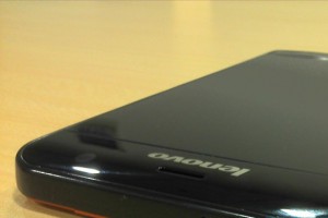 Смартфон размером с планшет от Lenovo