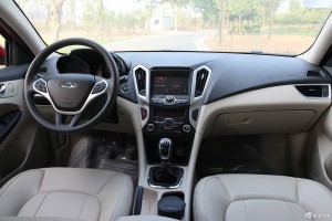 Chery Arizzo 7
