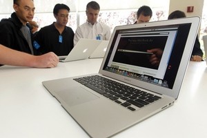 Новые MacBook Pro будут похожи на современные MacBook Air Новые MacBook Pro будут похожи на современные MacBook Air
