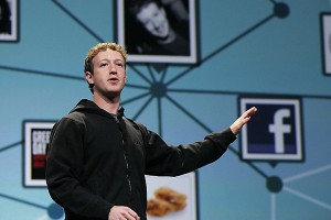 Facebook вошла в тройку самых посещаемых сайтов