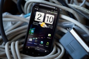 Полку телефонов от HTC прибыло Полку телефонов от HTC прибыло
