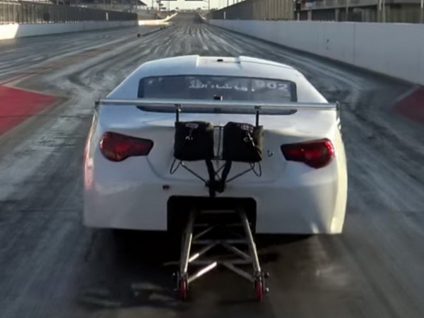 До нереальных 400 км/ч на Toyota GT86