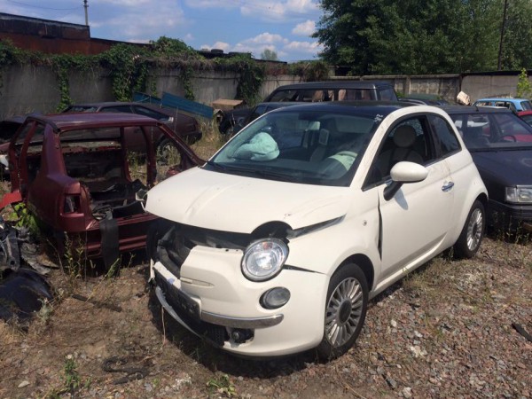 Разбитый Fiat нашли на штрафплощадке