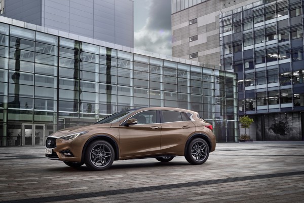 Новый Infiniti Q30