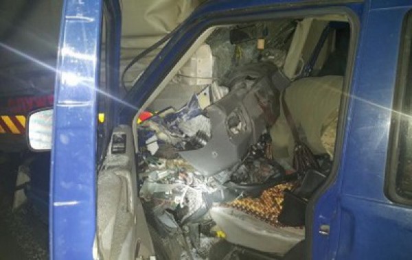 Volkswagen с бойцами попал в аварию