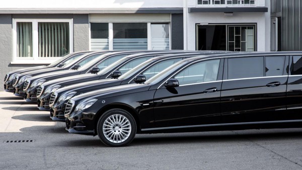 Лимузин Mercedes-Benz E-Class