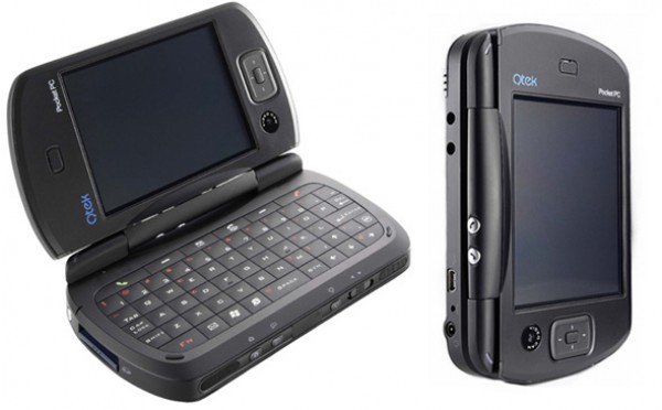 Qtek 9000 или HTC Universal - действительно был универсальным устройством