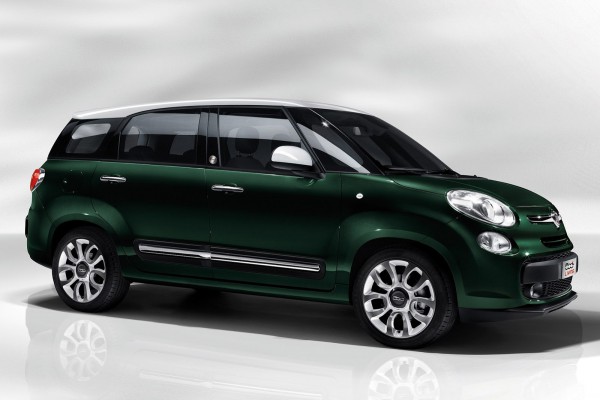 Fiat 500L Living - самый длинный 500-ый в истории