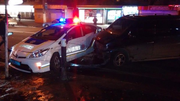 Авария с полицейскими в Киеве