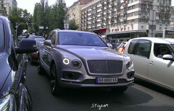 Bentley Bentayga в Киеве