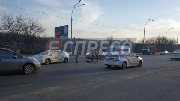 От удара велосипедиста отбросило на 20 метров.