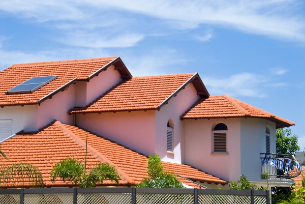 Как сделать ремонт крыши дома?