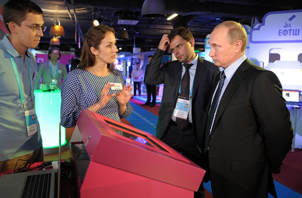 Путин решил заняться соцсетями