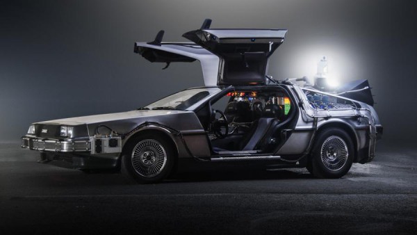 DeLorean DMC-12