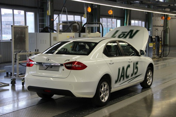 JAC J5 украинского производства