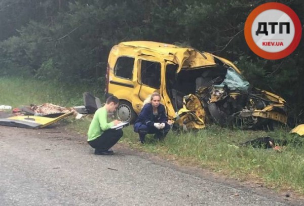 В страшной аварии погибли трое