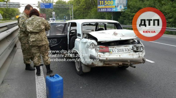 В аварии с фурой пострадали военные