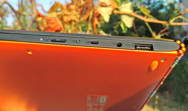 Порты Lenovo Yoga 900 13
