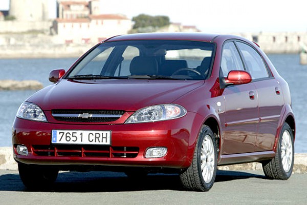Новинка построена на базе Chevrolet Lacetti