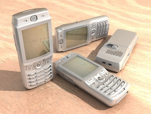 Motorola E365