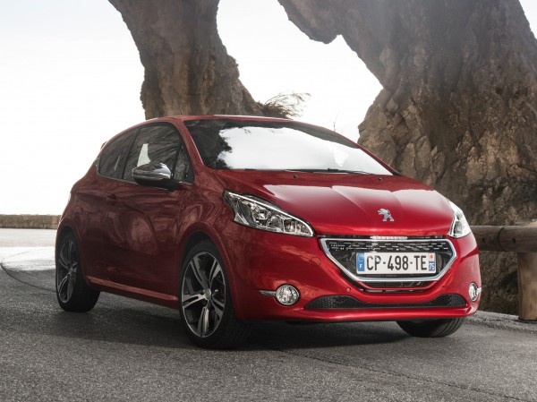 Peugeot 208 GTi - от 228 000 гривен
