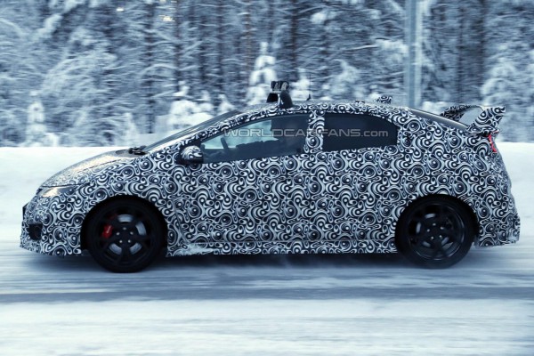 Honda Civic Type R на тестах