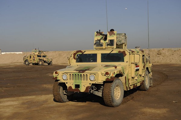В Украину прибудут первые 30 Humvee