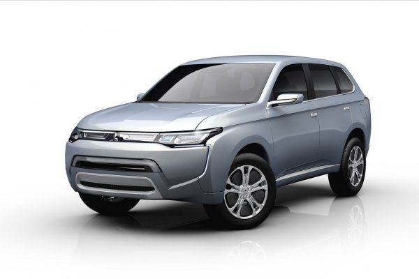 Mitsubishi PX-MiEV II намекает на то, каким будет новый Outlander
